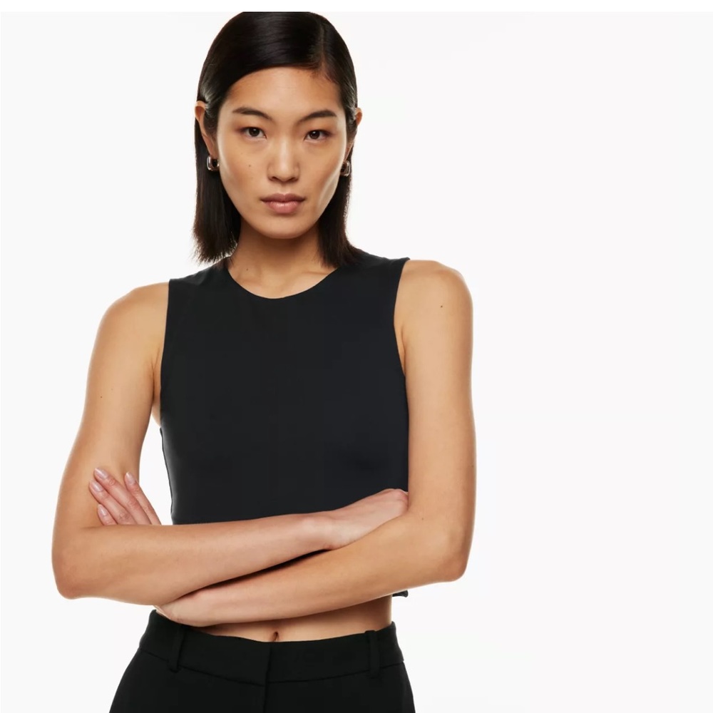 Babaton Contour Muscle crop tank